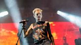 Sum 41 lead singer Deryck Whibley hospitalized for pneumonia as wife mentions risk of heart failure