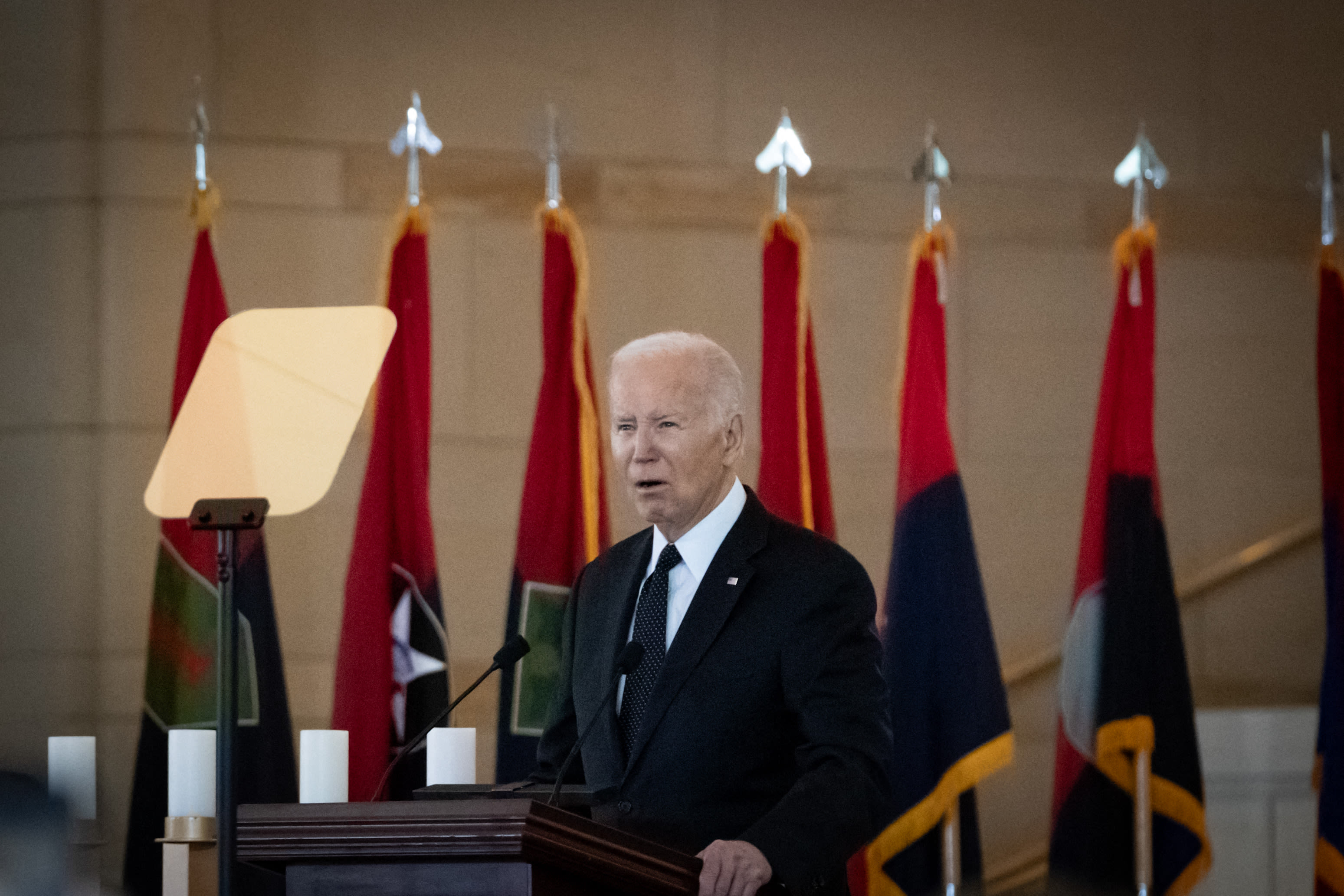 Biden "not complying" with Congress by pausing weapons to Israel: Stefanik