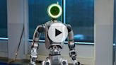 TechCrunch Minute: New Atlas robot stuns experts in first reveal from Boston Dynamics