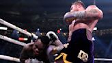 Canelo derrota categóricamente a Charlo y defiende su cetro unificado de los supermedianos