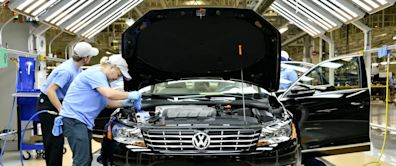 Volkswagen Workers Vote ‘Yes’ to a Union. What That Means for GM and Ford.