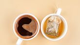 Le thé ou le café compte-t-il dans “le 1,5 litre d’eau” préconisé chaque jour ?