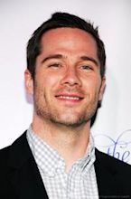 Luke Macfarlane