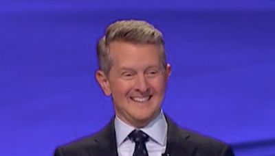 Ken bursts into laughter as every Jeopardy! player misses clue with iconic song‌