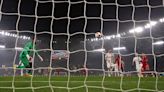 Ten-man Roma beat Milan to set up Europa League semi-final with Leverkusen