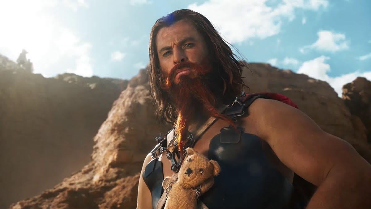 Mad Max Director Addresses Possibly Directing Chris Hemsworth in Thor 5