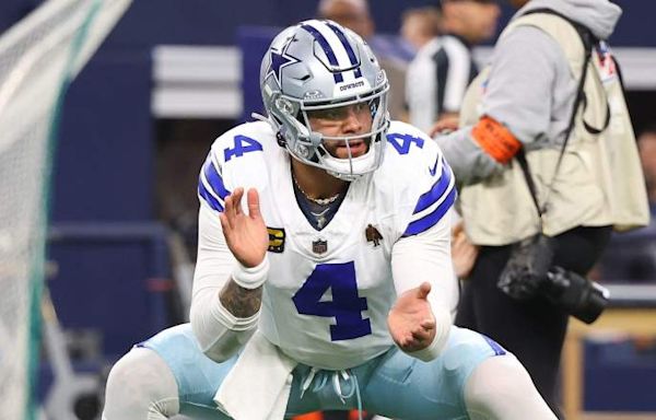 Dak Prescott Predicted to Sign $285 Million Contract Amid Cowboys Uncertainty