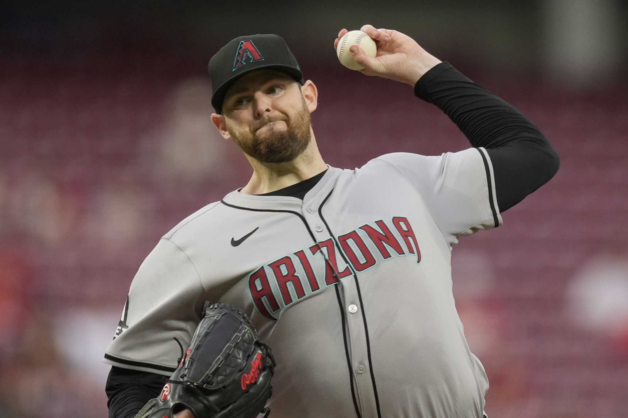 Montgomery throws 7 solid innings and Diamondbacks hold off Reds 4-3. Cincy's skid now 7 games.