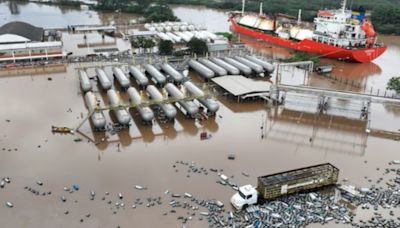 143 killed in Brazil floods, government announces emergency spending