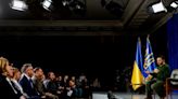 Rusia intentará una nueva ofensiva en Ucrania este verano, dice Zelenski