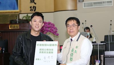 黃仁勳旋風橫掃全台 議員穿皮衣質詢盼推動大台南AI產業