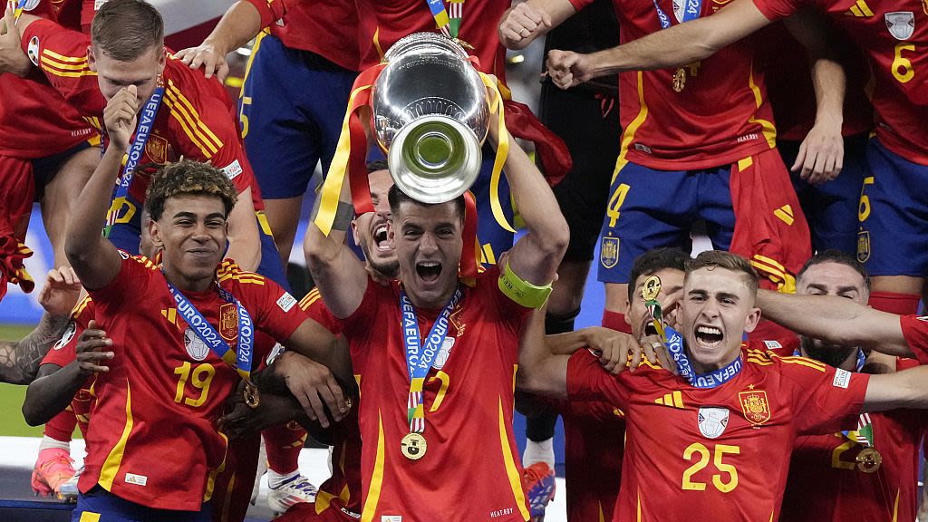 Spanish national football team returns to Madrid to celebrate Euro 2024 win