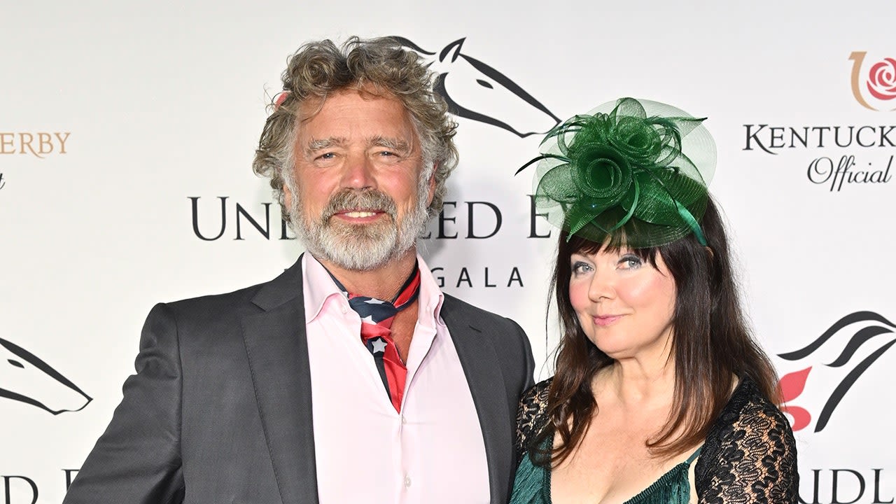 ‘Dukes of Hazzard’ star John Schneider, Dee Dee Sorvino felt ‘guilty’ about love after loss but ‘it’s magic'