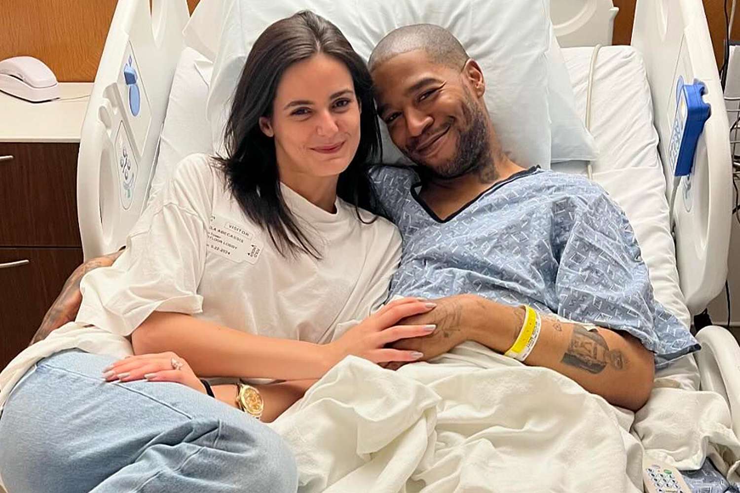 Kid Cudi Posts Update from Hospital with Fiancée After Second Foot Surgery: 'Feelin Goood Man!!'