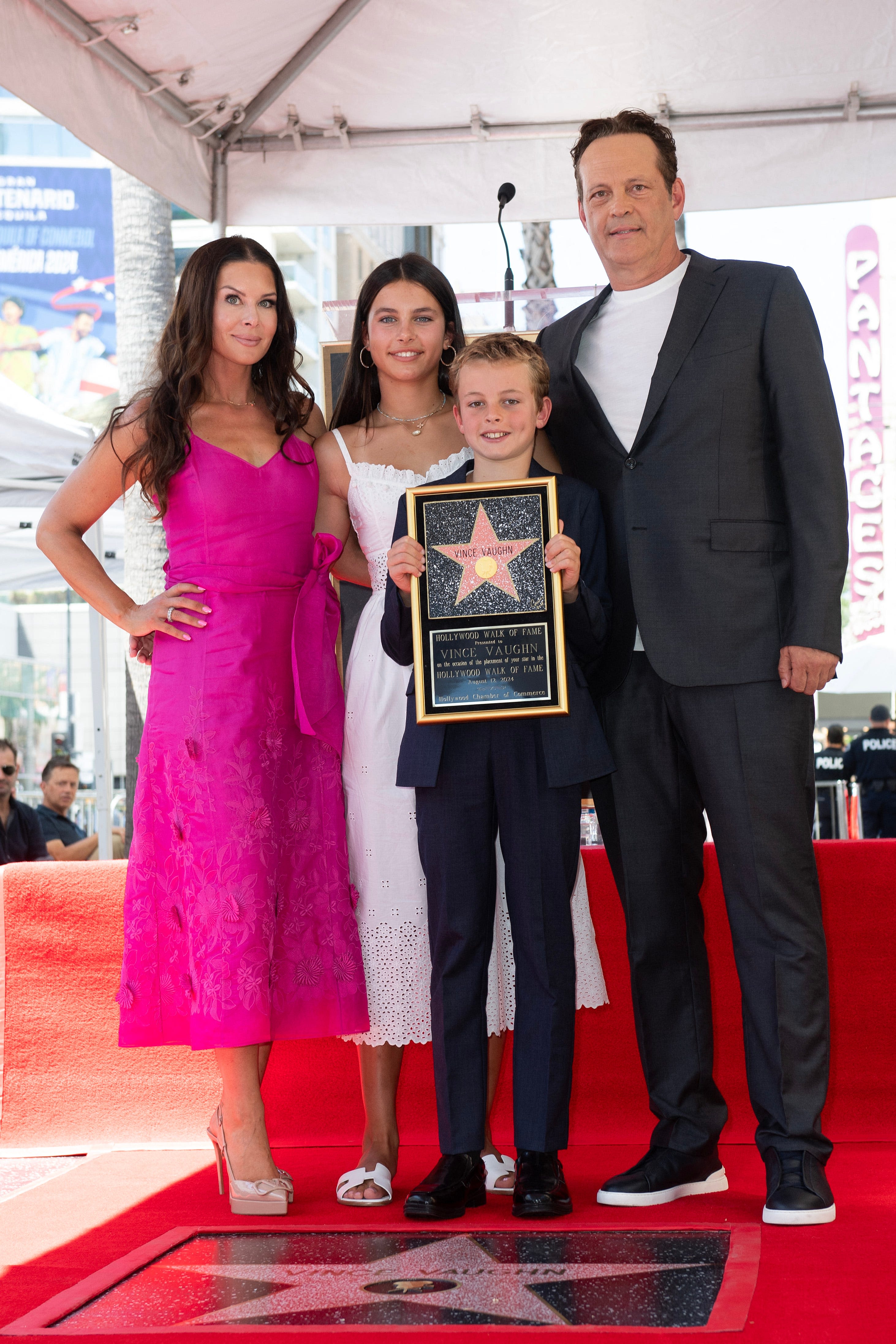 Vince Vaughn makes rare appearance with children at Hollywood Walk of Fame ceremony