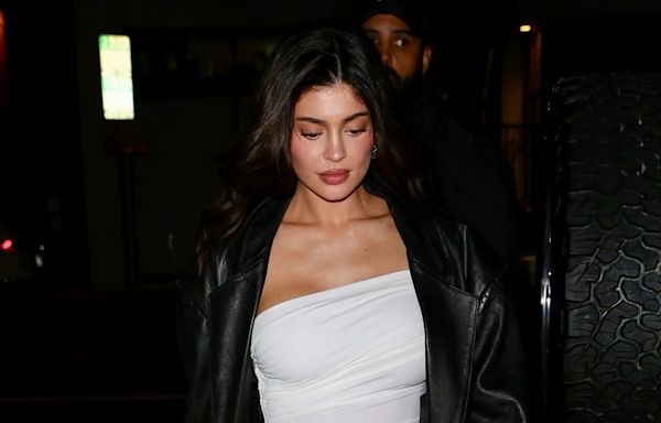 Kylie Jenner Shares Dreamy Pictures From Venice With Son Aire