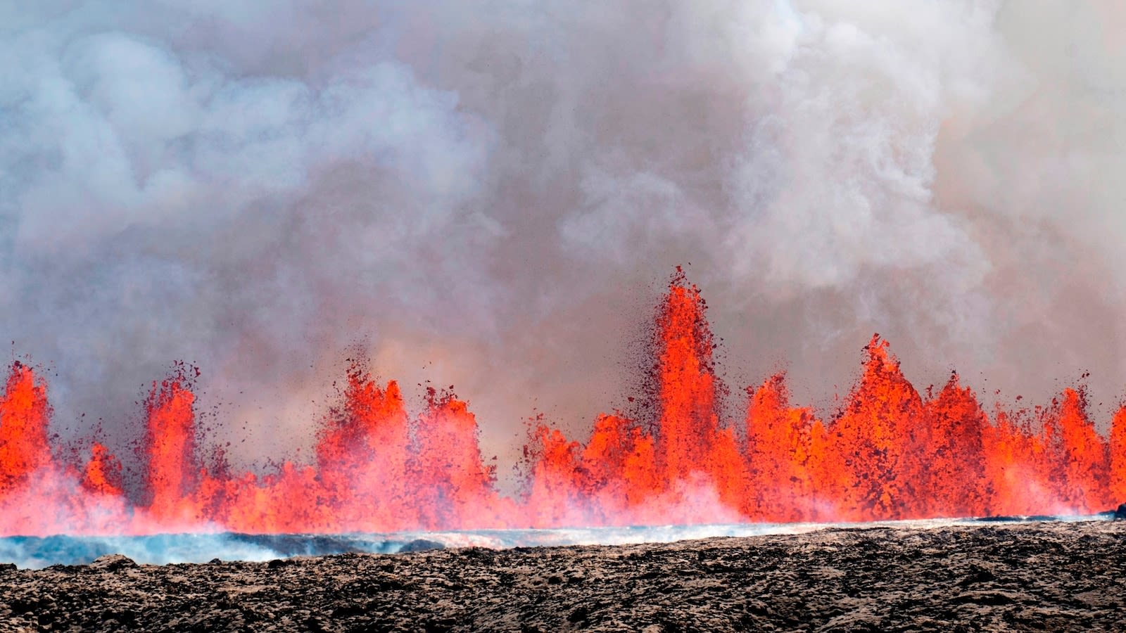 Volcanic eruption in Iceland spews lava over 160 feet; famed Blue Lagoon evacuated