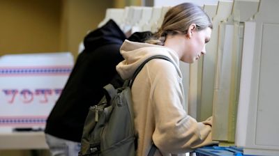 Attending college in Wisconsin and unsure how to vote? Here's our Election 2024 student voter guide