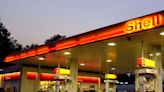 Shell plc (LON:SHEL) Stock Has Shown Weakness Lately But Financials Look Strong: Should Prospective Shareholders Make The Leap?