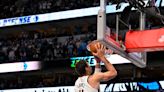 Brook Lopez hits game-winner in the final seconds for the Bucks in a 106-105 win over Mavericks