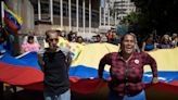 La opulencia circula en Venezuela en forma de campaña política por la disputa con Guyana