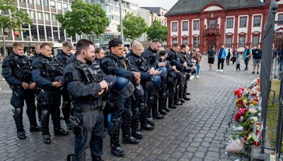 Germany knife attack: Police officer dies after getting stabbed at anti-Islam rally