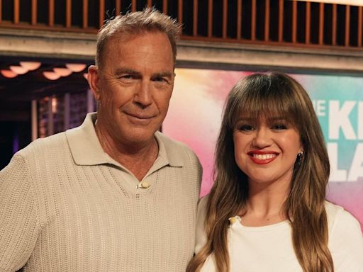 Kevin Costner and Kelly Clarkson - who are both single - bond