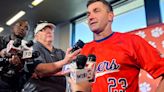 Video: Clemson baseball Coach Erik Bakich and Florida's Kevin O'Sullivan on meeting at DKS