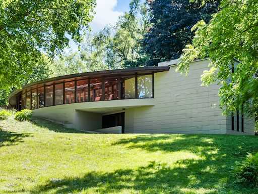 This $1.9 Million Usonian Home in Michigan by Frank Lloyd Wright Can Now Be Yours