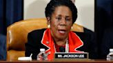 Biden elogia a la veterana representante estadounidense Sheila Jackson Lee de Texas