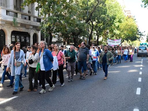 El kirchnerismo busca el apoyo radical y del bloque de Pichetto para dictaminar la vuelta del Fondo Nacional Docente