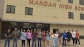 Ten sets of twins in Mandan High School senior class