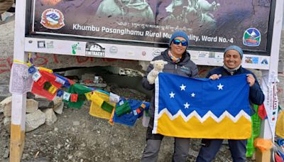 Un sueño cumplido: profesora magallánica llegó hasta el campamento base del Monte Everest