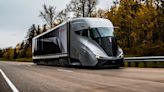 Kenworth’s Wild SuperTruck 2 Concept Semi Doubles Efficiency With Bullet Train Aero