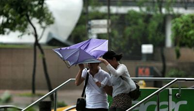 雨彈狂炸下不停！民眾盼停班停課：萬安是最帥的男人-風傳媒