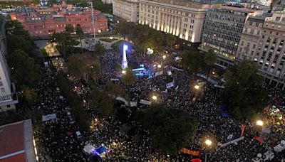 Nueva pulseada: encender las luces o presentar las facturas, la estrategia del Gobierno para negociar con las universidades