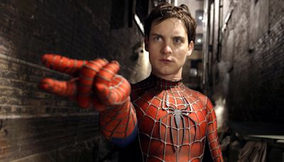 20 Years Later, Sam Raimi Reveals the Surprising Secret Behind the Greatest Spider-Man Movie