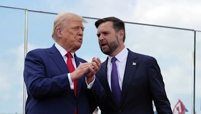 Campaña de Trump y JD Vance promueve falsos rumores en contra de inmigrantes haitianos - La Opinión