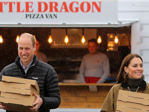 William and Kate pay tribute to Welsh pizza owner