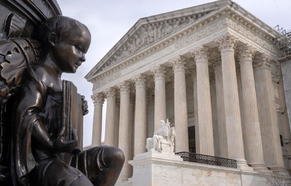 Supreme Court throws out obstruction charges lodged against hundreds of Jan. 6 rioters