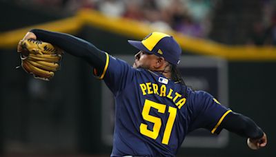 Milwaukee Brewers vs Arizona D-backs: live score, game highlights, starting lineups