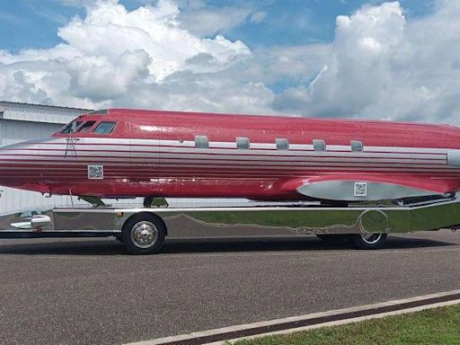 Avião que foi de Elvis Presley vira motorhome