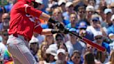 TJ Friedl hits a 3-run homer as the Reds beat the slumping Cubs 5-2