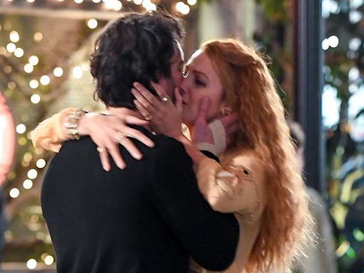 Blake Lively and Justin Baldoni Kiss in Steamy New 'It Ends With Us' Trailer