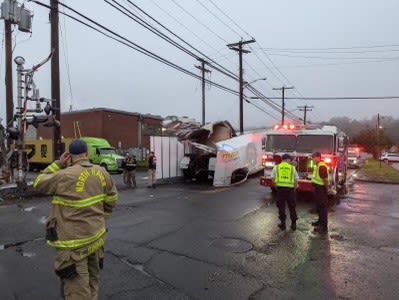 Road shut down after crash involving train, tractor-trailer in North Haven