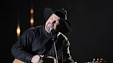 Garth Brooks, Stephanie Davis reflect on relevance of 'We Shall Be Free' at Vanderbilt