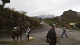 Vecinos del volcán Nevado del Ruiz viven entre el escepticismo y la necesidad