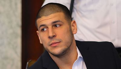 'American Sports Story' exclusive trailer chronicles Aaron Hernandez's fall