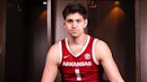 Arkansas receives commitment from UMass transfer Josh Cohen