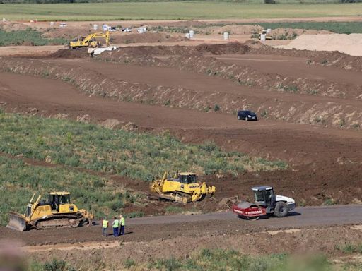 Las obras de la Base Logística son declaradas de interés para la defensa nacional para reducir plazos administrativos